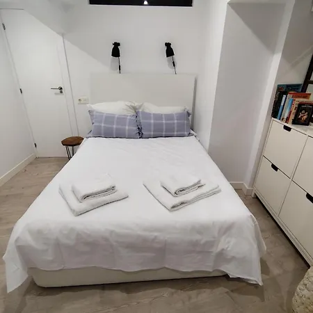 Exclusivo En Casco Antiguo Apartmán
