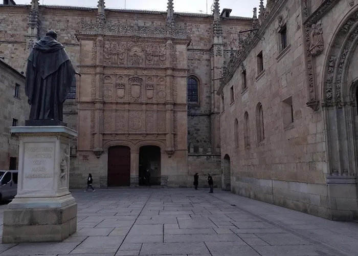 Exclusivo En Casco Antiguo 萨拉曼卡